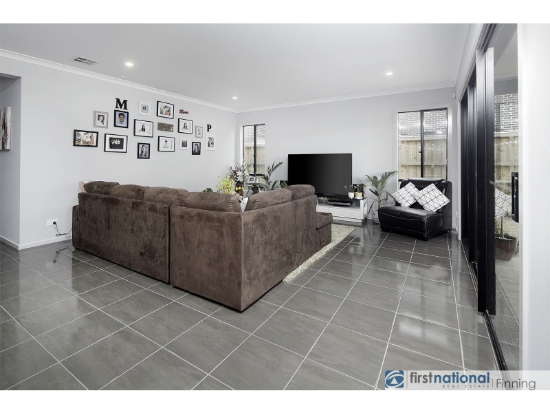 56 Hyde Avenue, Clyde North VIC 3978