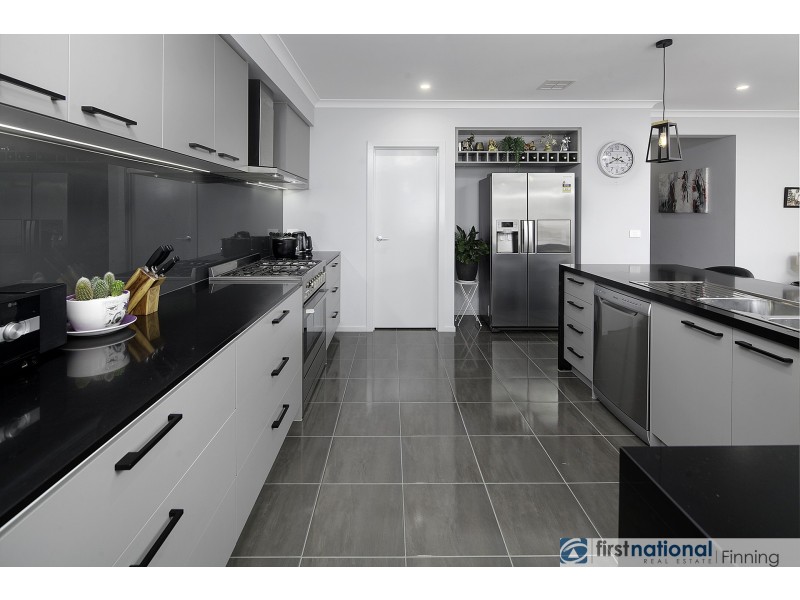 56 Hyde Avenue, Clyde North VIC 3978