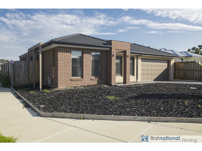 23 Gemma Street, Cranbourne East VIC 3977