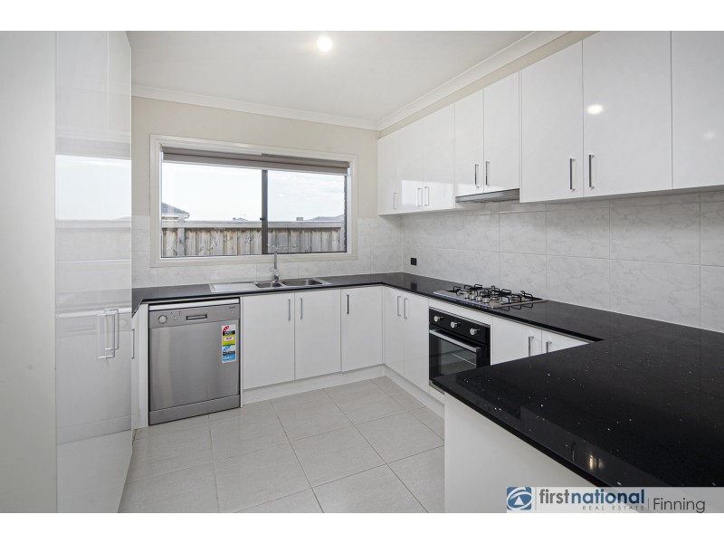 23 Gemma Street, Cranbourne East VIC 3977