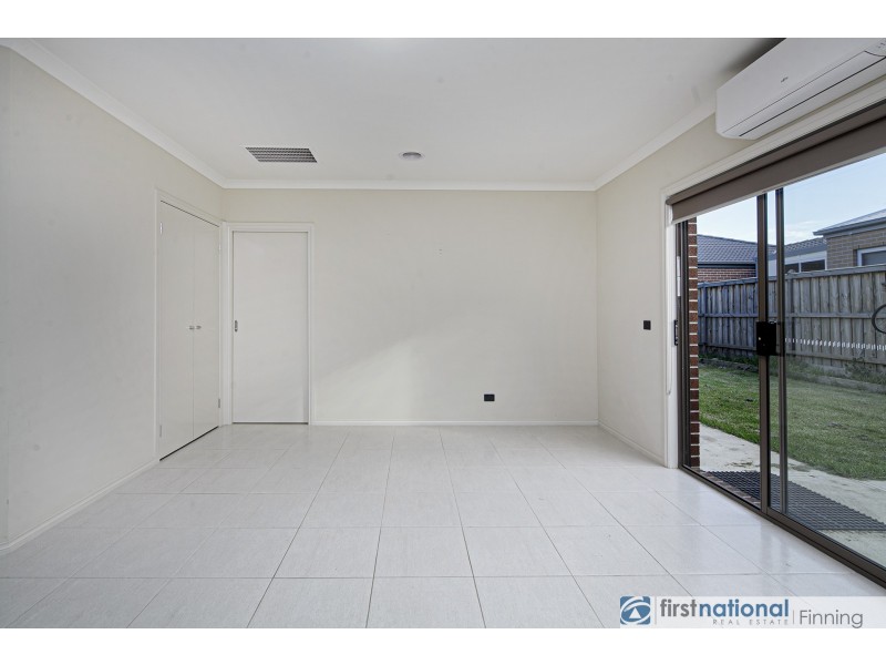 23 Gemma Street, Cranbourne East VIC 3977