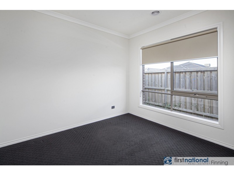 23 Gemma Street, Cranbourne East VIC 3977