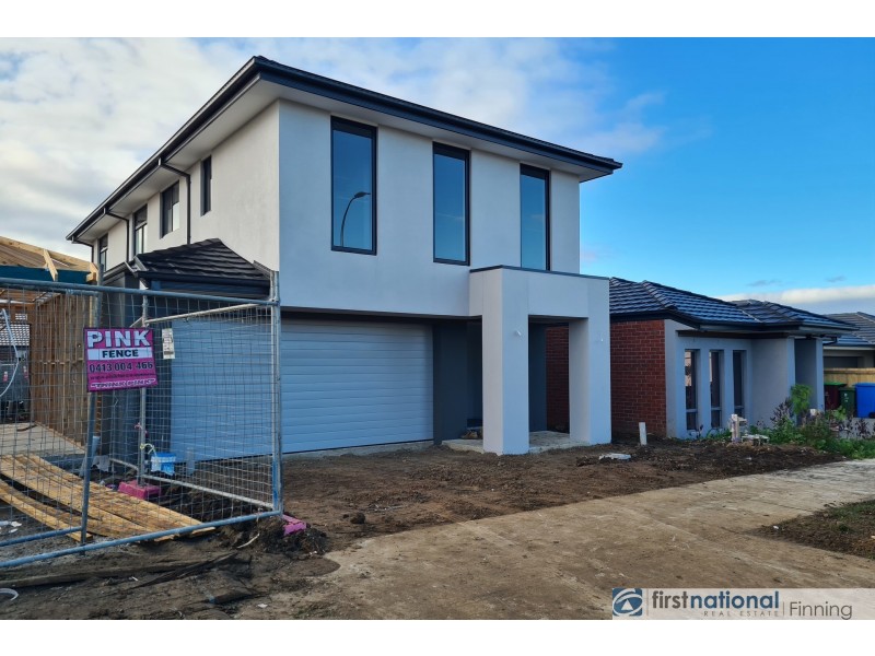 32 Bowler Avenue, Clyde VIC 3978