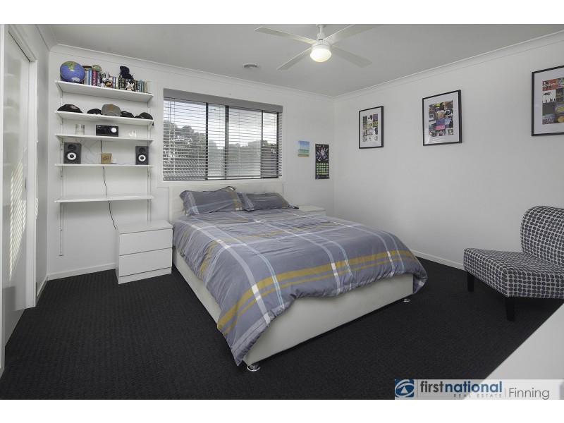 6 Godfrey Avenue, Cranbourne East VIC 3977