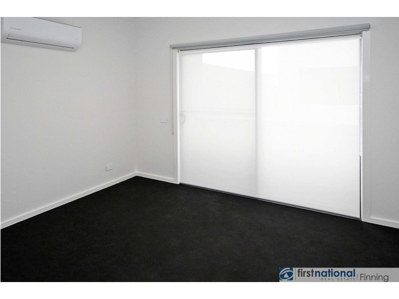 9 Polson Way, Cranbourne West VIC 3977