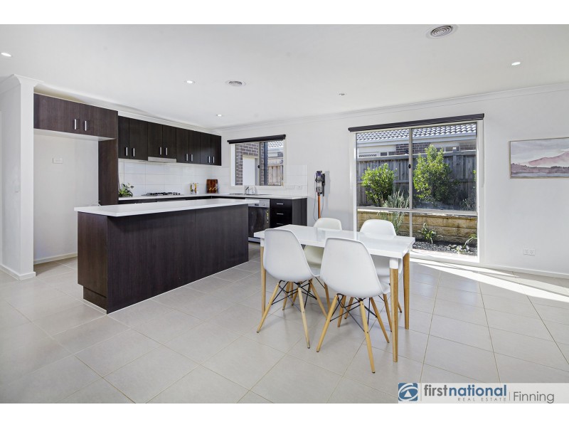 28 Brocker Street, Clyde North VIC 3978