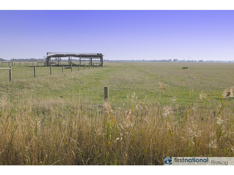 555 Tooradin Station Road, Clyde VIC 3978