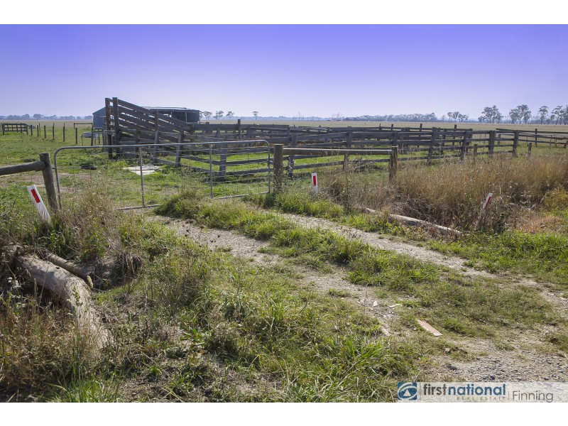 555 Tooradin Station Road, Clyde VIC 3978