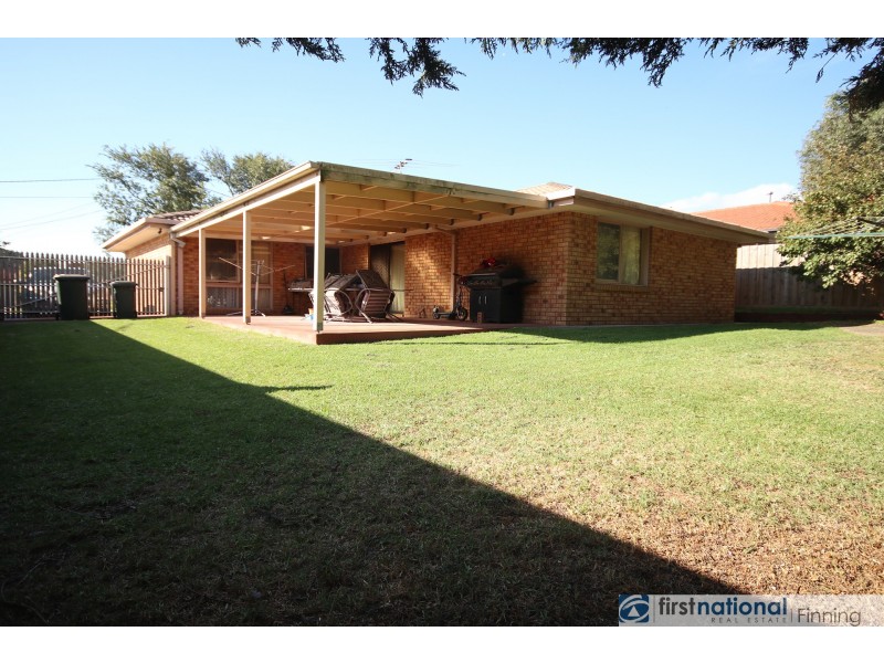 10 Stradbrook Court, Carrum Downs VIC 3201