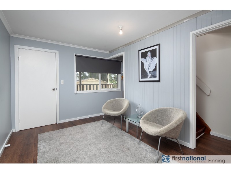 8 Stanhill Drive, Cranbourne South VIC 3977