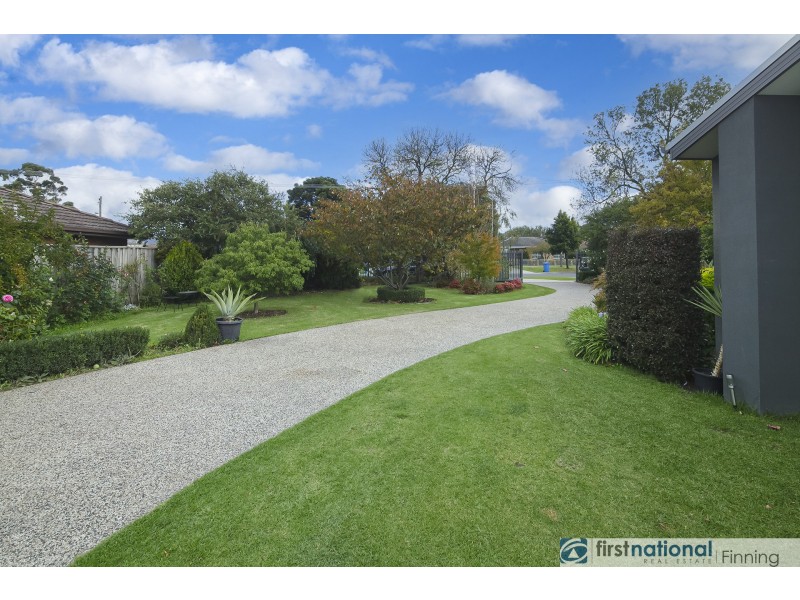 19 Bakewell Street, Cranbourne VIC 3977