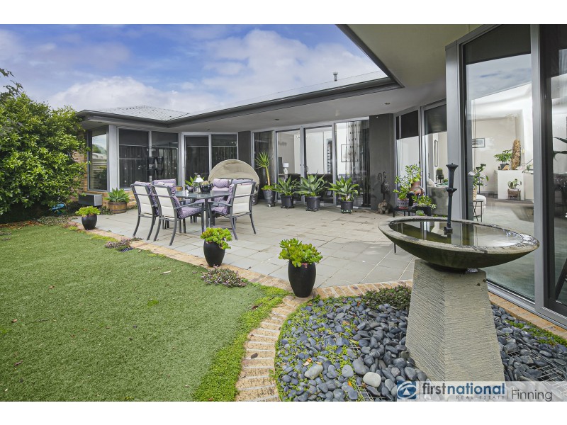 19 Bakewell Street, Cranbourne VIC 3977