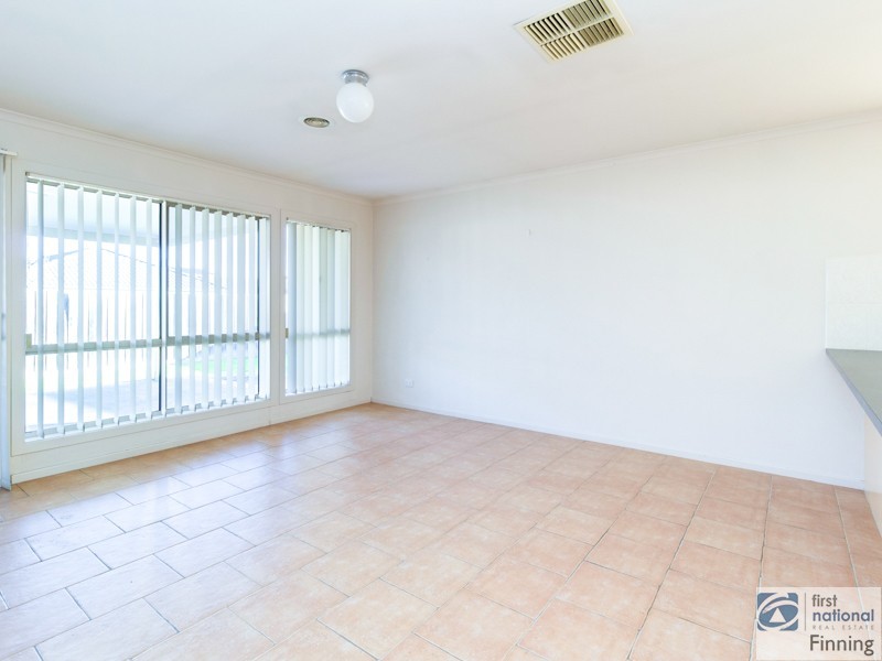 19 Janna Place, Berwick VIC 3806