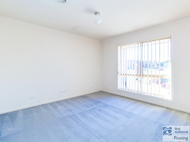 19 Janna Place, Berwick VIC 3806