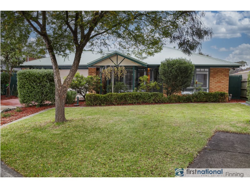 6 Bolwarra Court, Cranbourne West VIC 3977