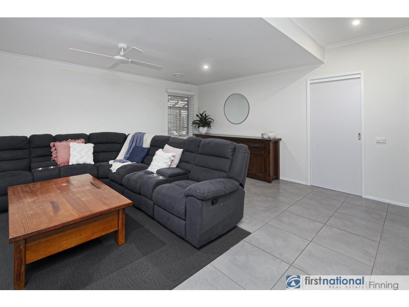 6 Bolwarra Court, Cranbourne West VIC 3977