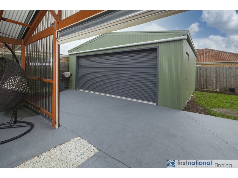 6 Bolwarra Court, Cranbourne West VIC 3977