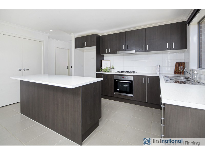 28 Brocker Street, Clyde North VIC 3978