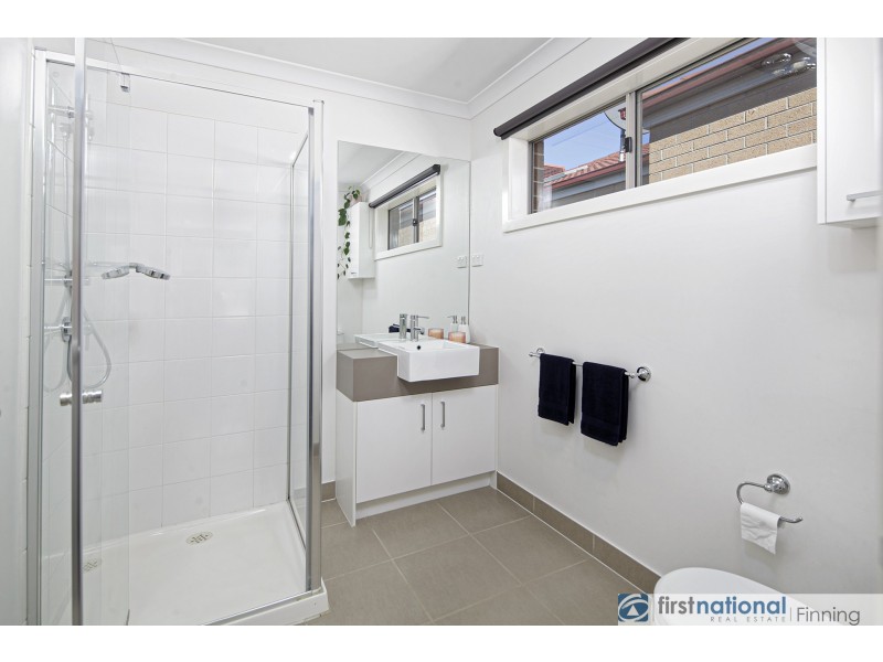 28 Brocker Street, Clyde North VIC 3978