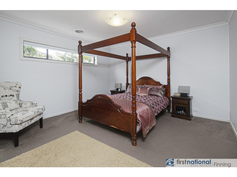 35 Sabel Drive, Cranbourne North VIC 3977