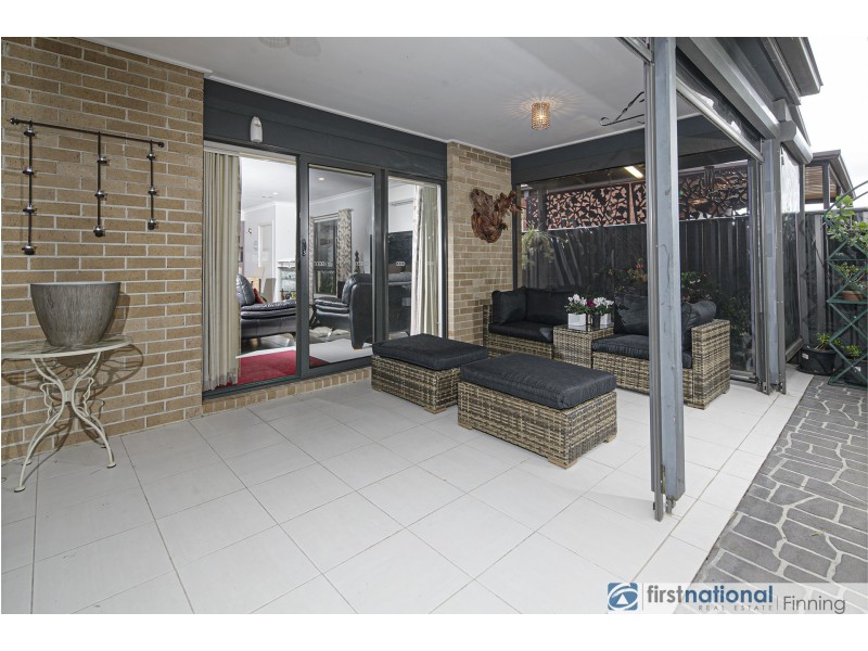 35 Sabel Drive, Cranbourne North VIC 3977