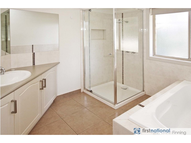 1 Lyne Street, Tooradin VIC 3980