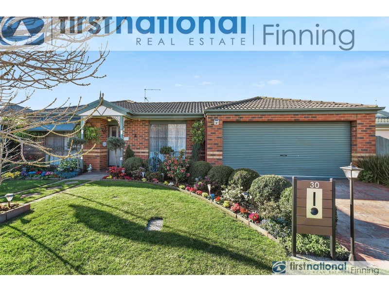 30 Dartmoor Drive, Cranbourne East VIC 3977