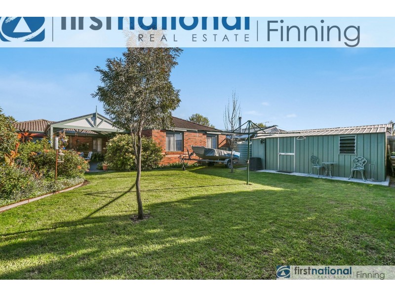 30 Dartmoor Drive, Cranbourne East VIC 3977