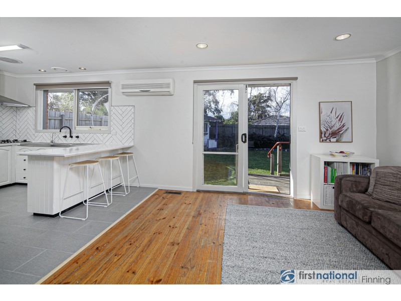 5 Tayport Gardens, Endeavour Hills VIC 3802