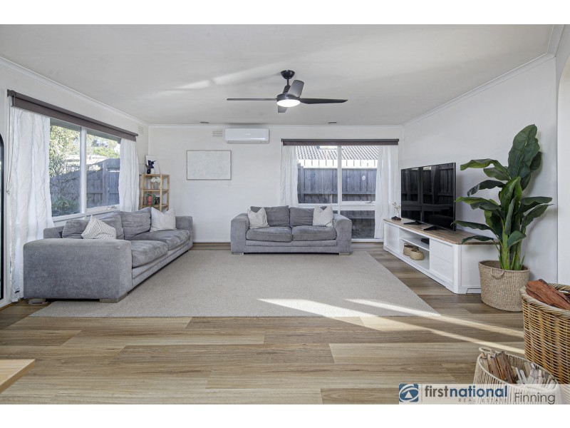 5 Bundjil Court, Cranbourne VIC 3977