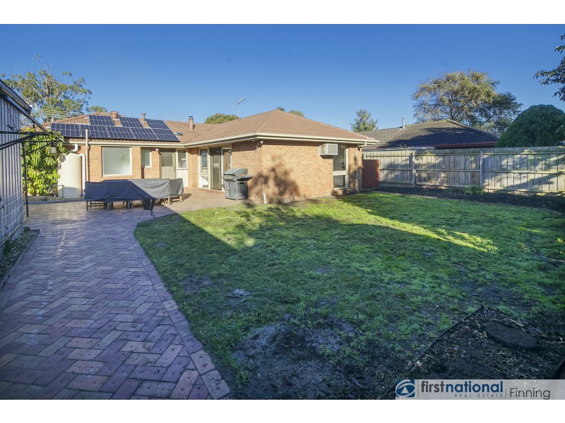 5 Bundjil Court, Cranbourne VIC 3977