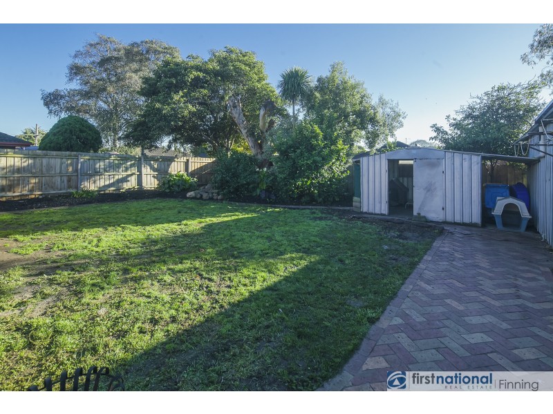 5 Bundjil Court, Cranbourne VIC 3977