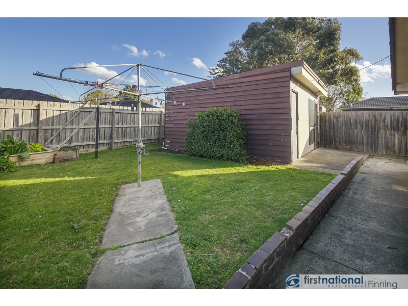 16 Loch Street, Cranbourne VIC 3977