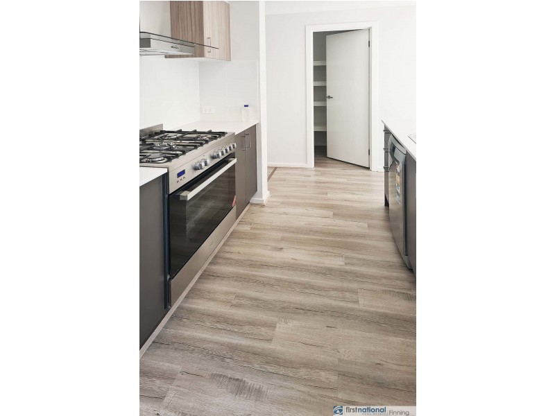 10 Mireland Street, Clyde VIC 3978