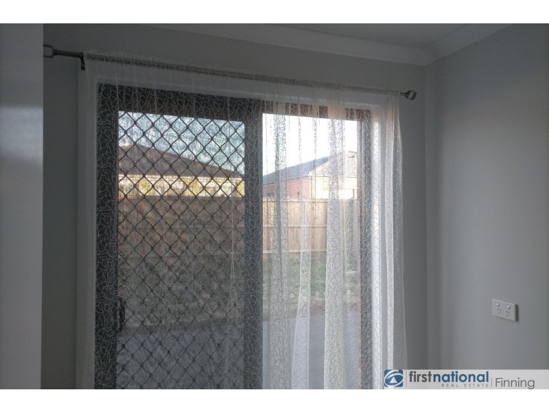 10 Mireland Street, Clyde VIC 3978