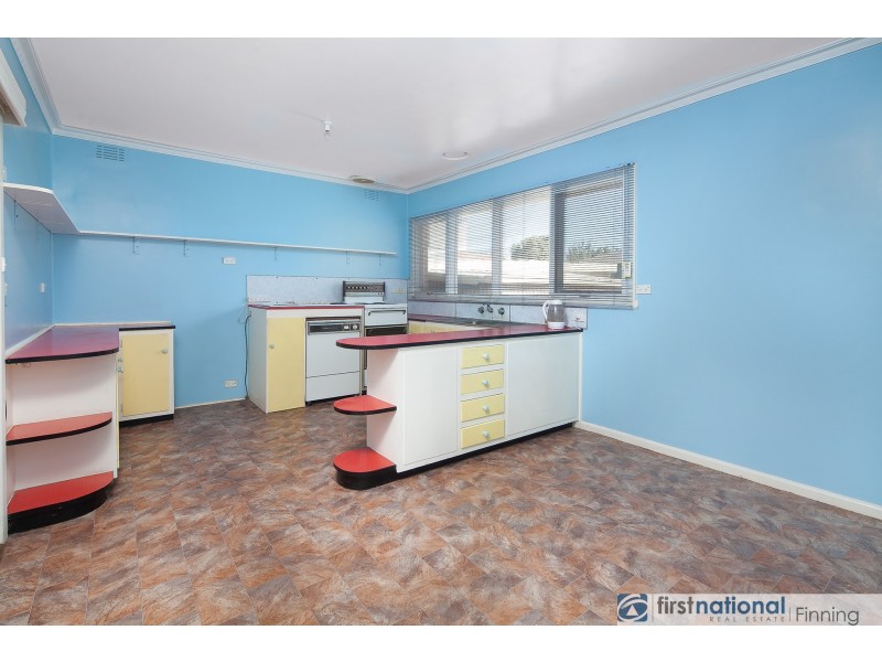 15 Bakewell Street, Cranbourne VIC 3977