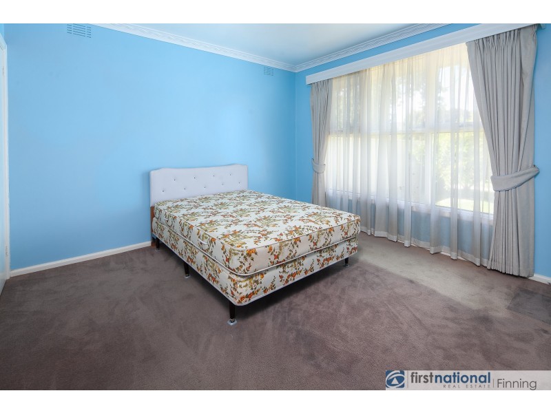 15 Bakewell Street, Cranbourne VIC 3977