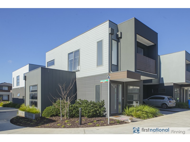 14  Tanino Road, Cranbourne West VIC 3977