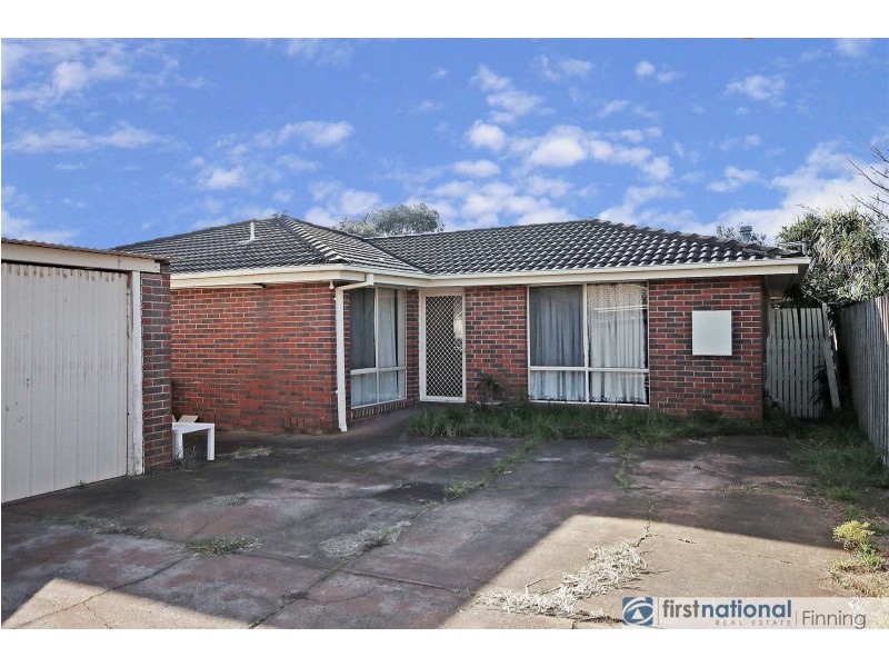 2/25 Rouse Street, Cranbourne VIC 3977