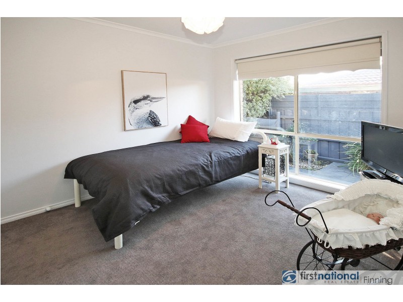 1/15-17 Lyall Street, Cranbourne VIC 3977