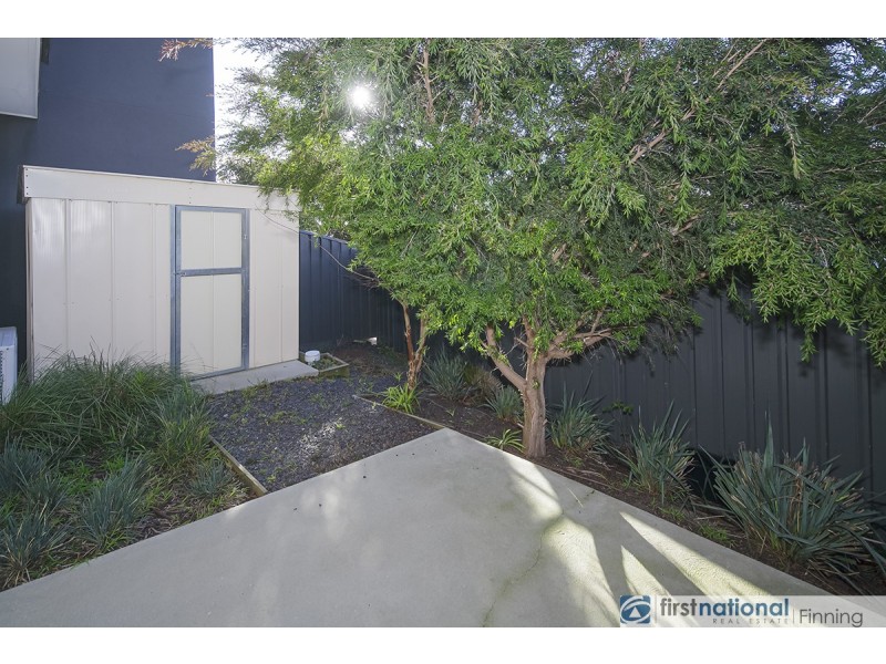 2 Parkhurst Drive, Cranbourne East VIC 3977
