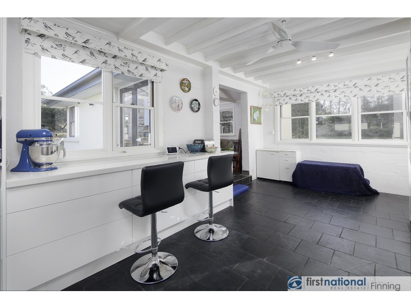 1 Browns Road, Devon Meadows VIC 3977