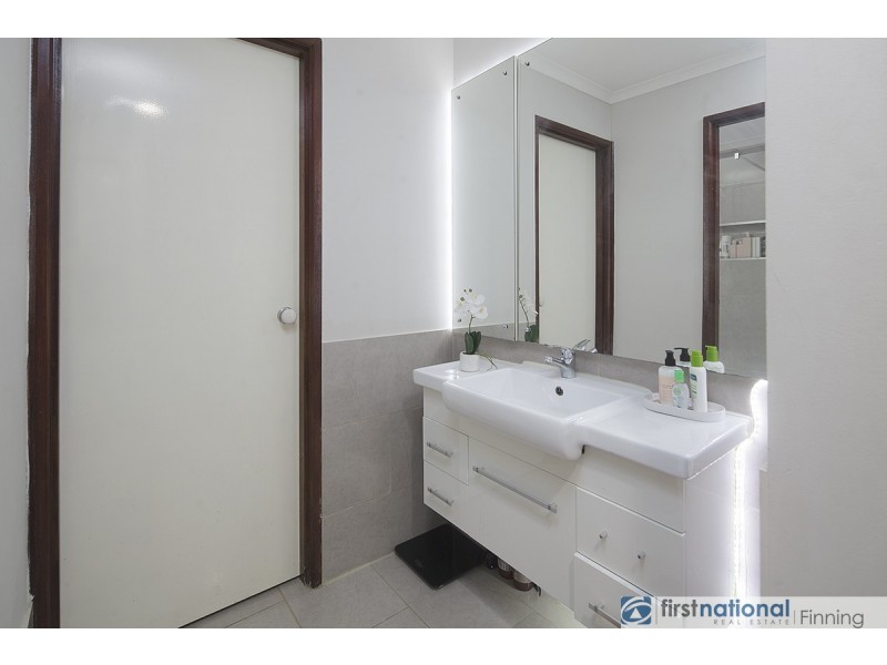 21 Cranbourne Place, Cranbourne VIC 3977