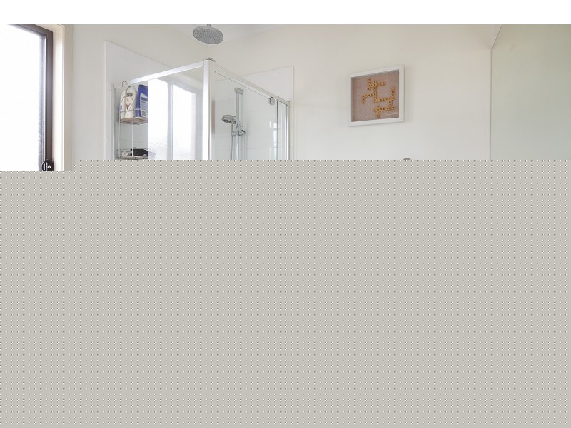 39 Hayton Park Boulevard, Cranbourne West VIC 3977