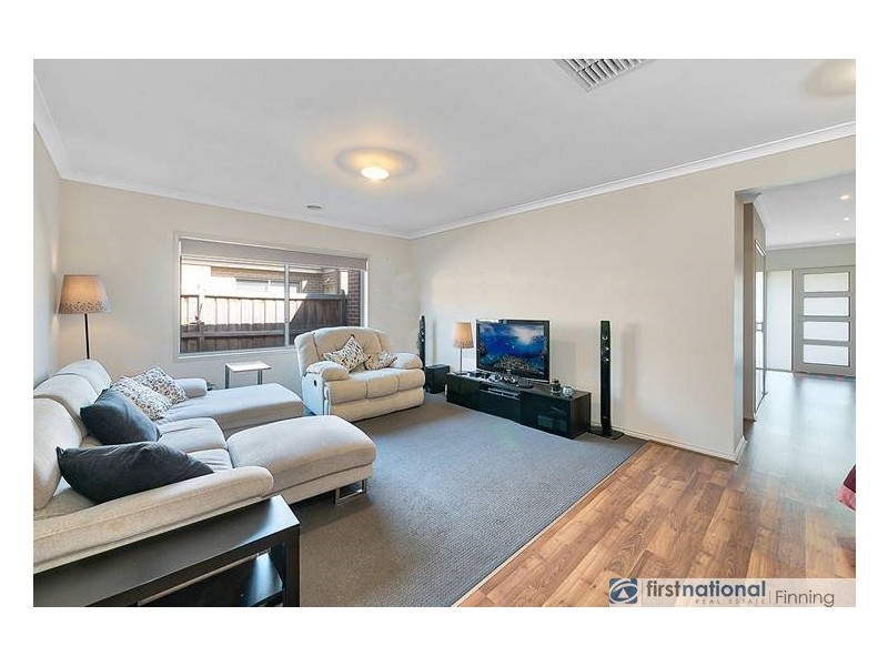 46 Lemon Grove, Cranbourne West VIC 3977