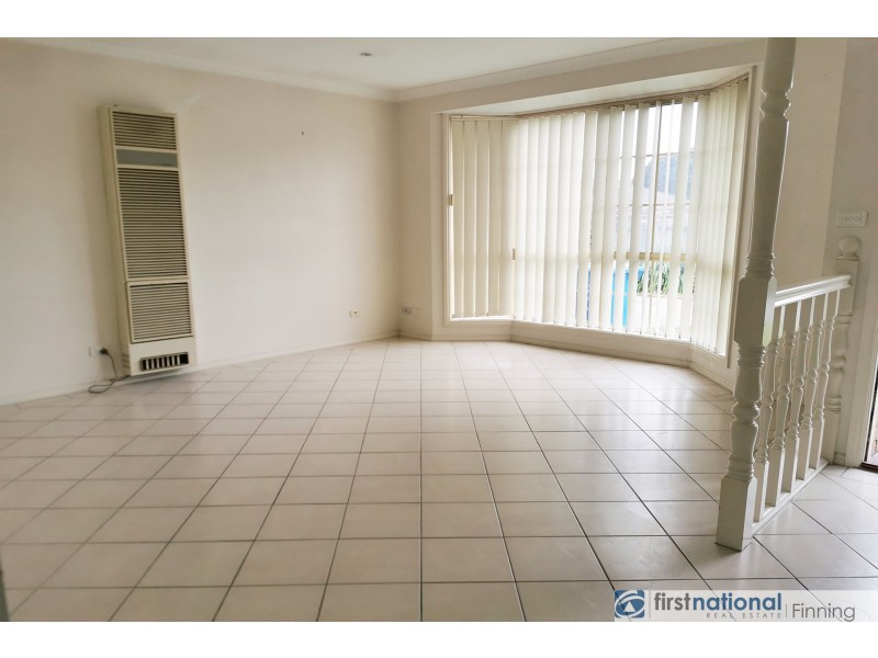 2/37 Lyall Street, Cranbourne VIC 3977