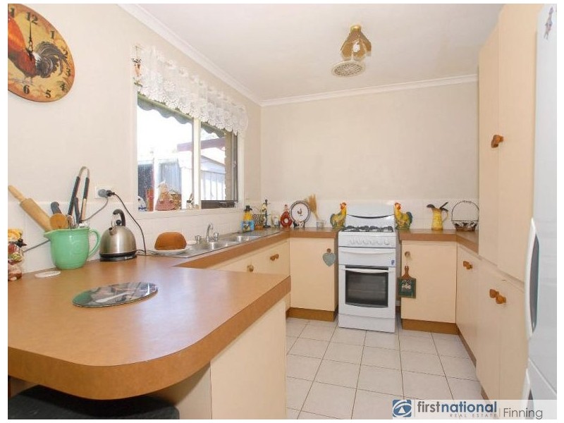 22 Gipps Crescent, Cranbourne North VIC 3977