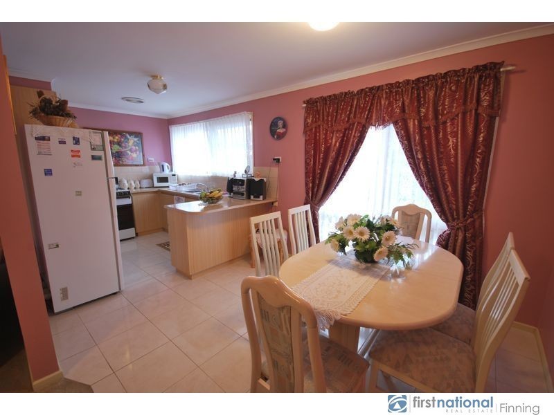 2/31 Virginia Street, Cranbourne VIC 3977