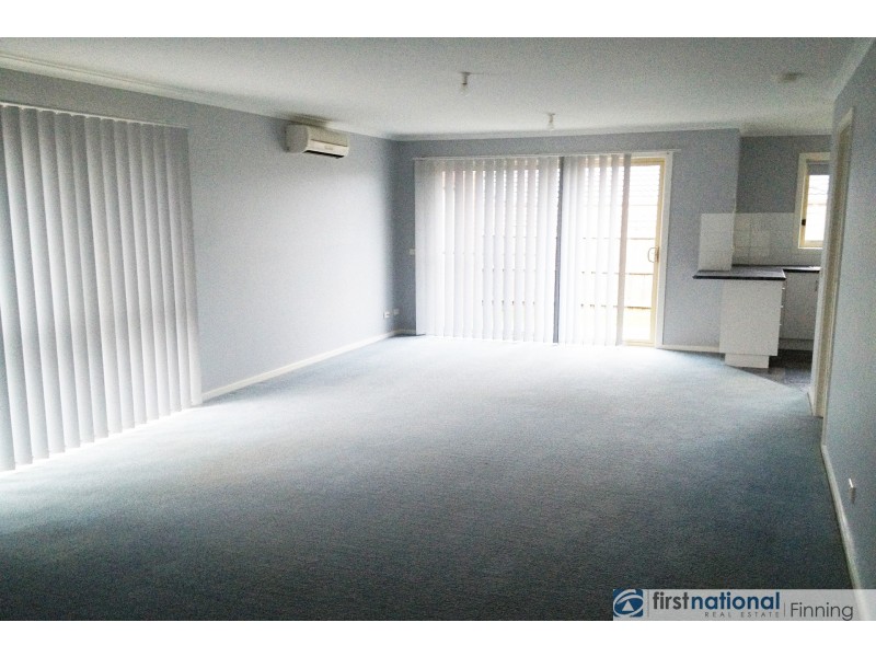 2/4-6 William Street, Cranbourne VIC 3977