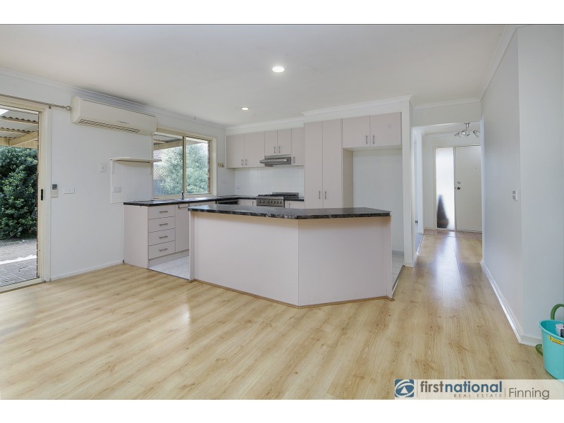 3 Lowther Court, Cranbourne North VIC 3977